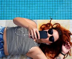 カット中のスマホの使用は嫌がられる?