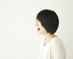 髪の毛を短く切られる実例