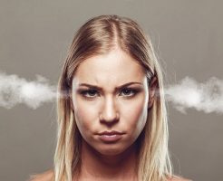 まだまだブラック美容院はある?